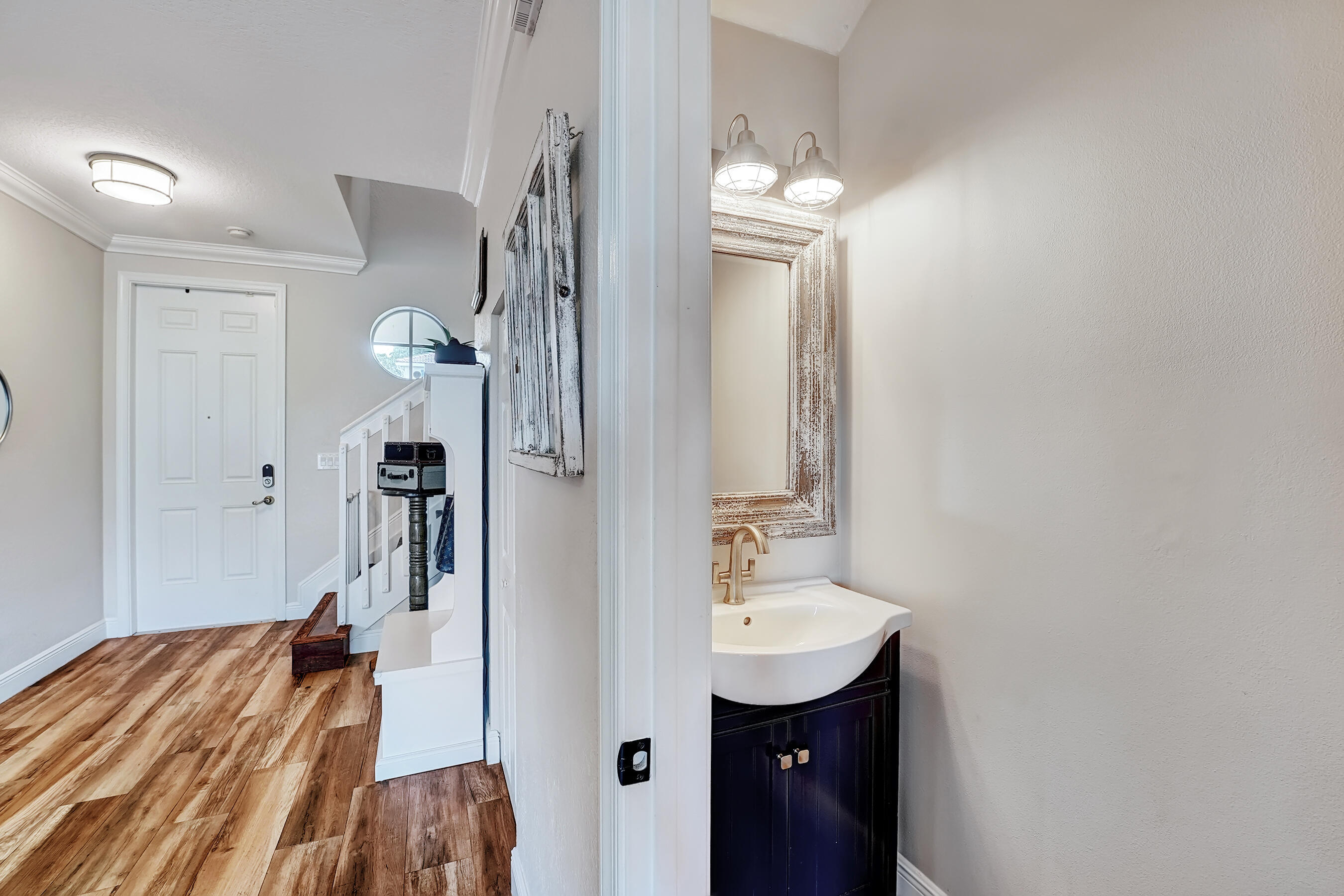3008 N Evergreen Circle — Photo 4