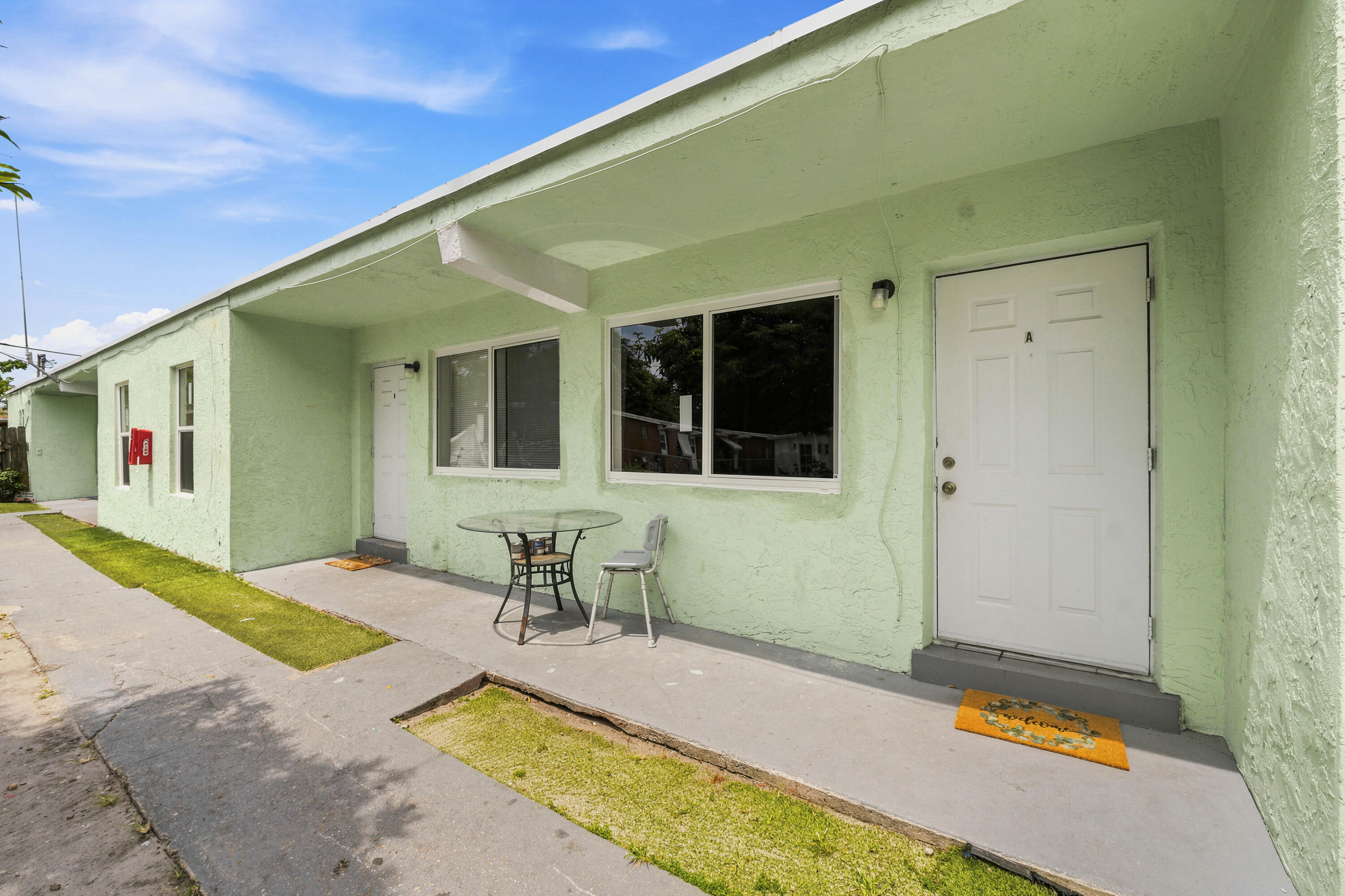 166 SW 3rd Street # d, Deerfield Beach FL 33441