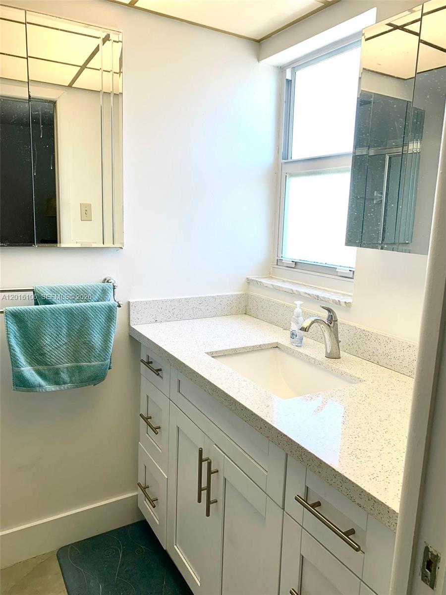 501 NE 14th Ave # 601 View 14