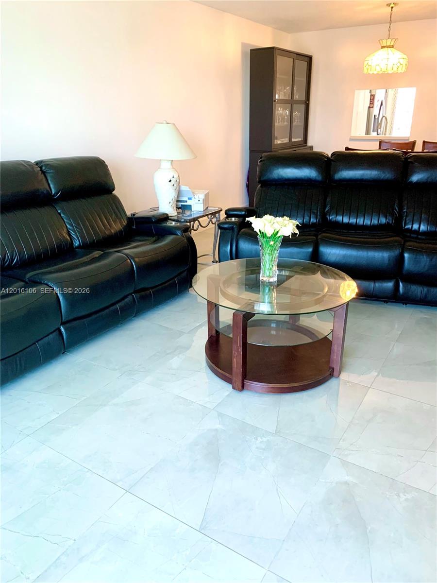 501 NE 14th Ave # 601 View 9