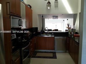 546 NE 199th Ln # 4W — Photo 4