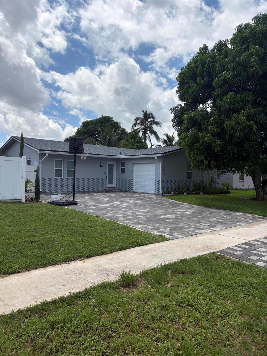 8250 SW 8TH Court, North Lauderdale FL 33068