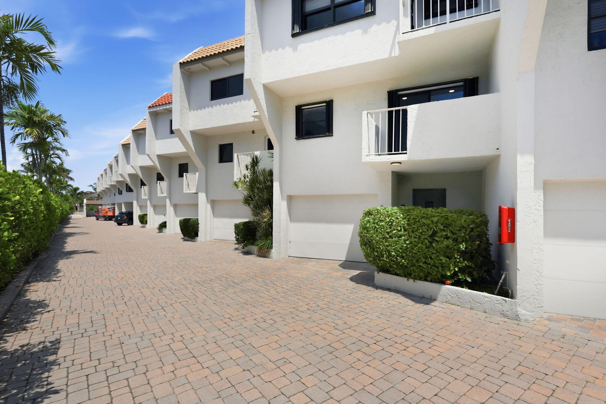 1222 Hillsboro Mile # 15, Hillsboro Beach FL 33062