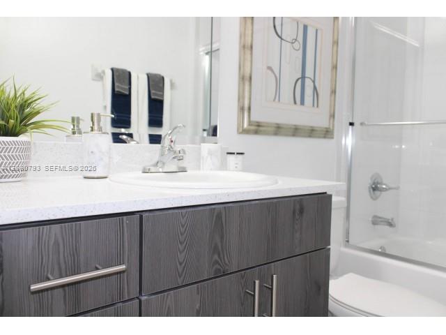2601 NW 16th St Rd # 718 — Photo 2