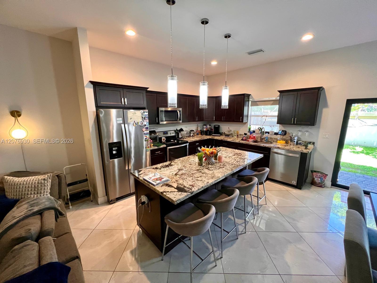 9271 NW 16th St — Photo 5