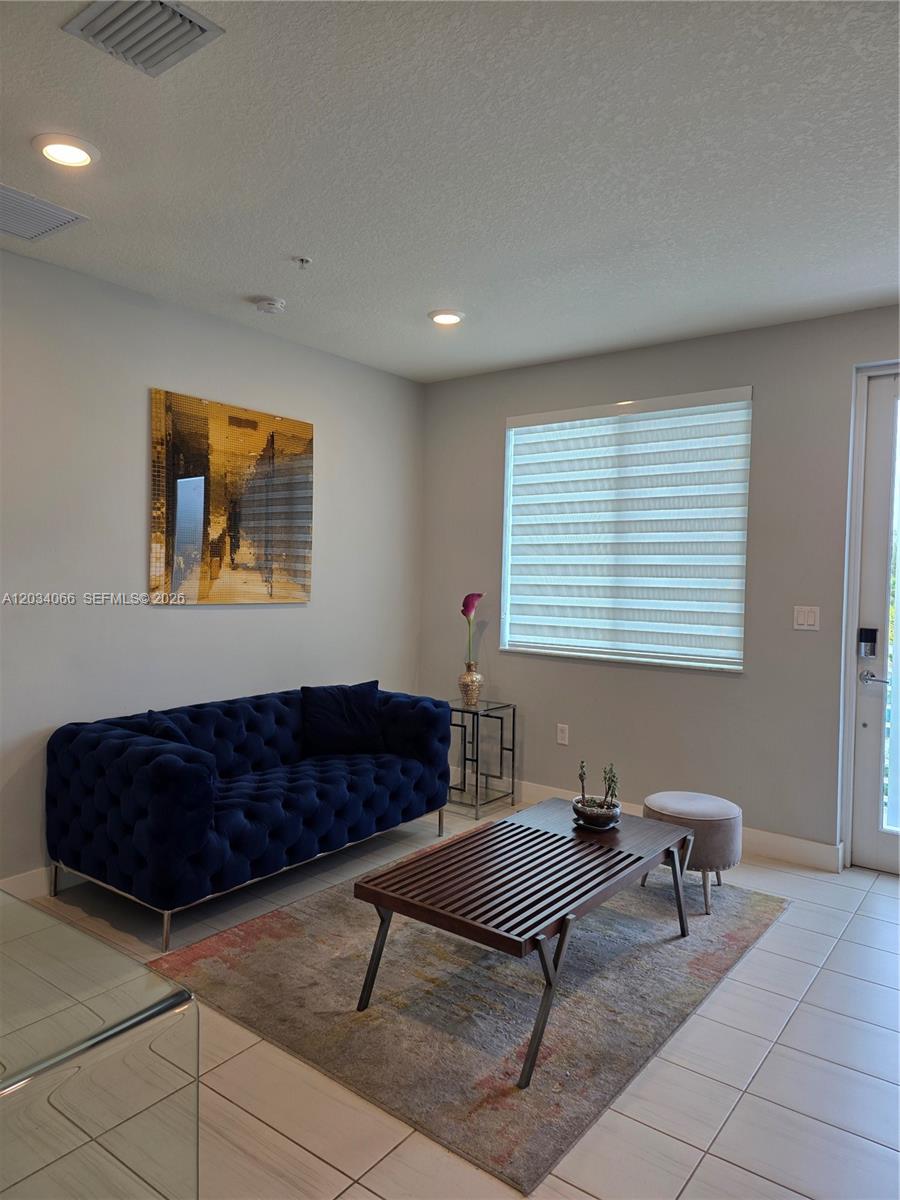 10222 NW 64th Way # 302, Doral FL 33178