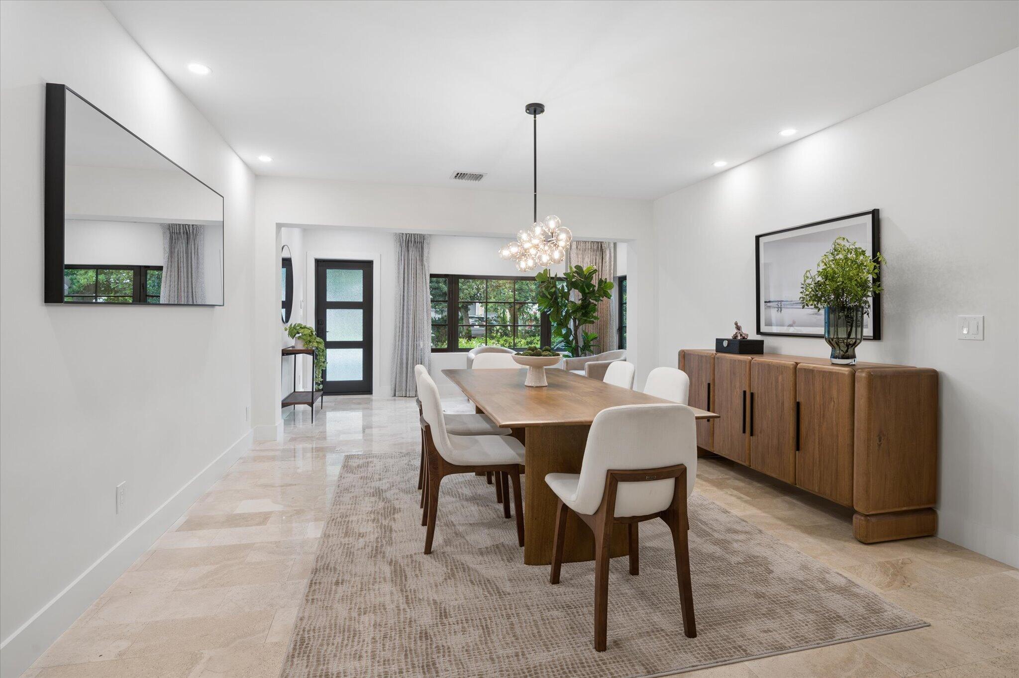 541 NE 8th Avenue — Photo 3