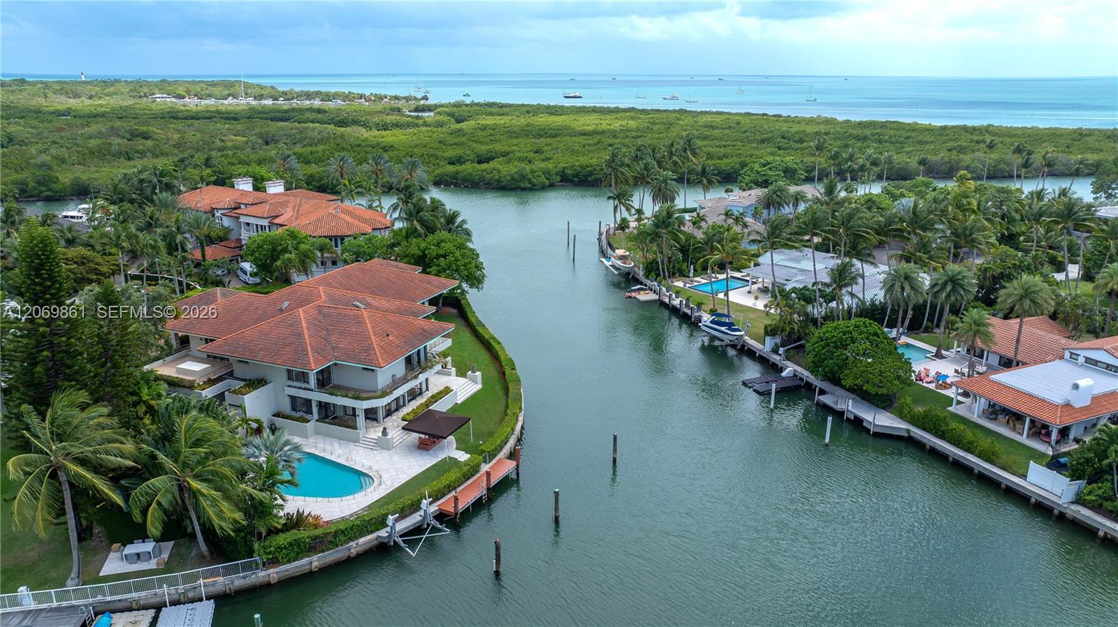 241 Cape Florida Dr — Photo 3