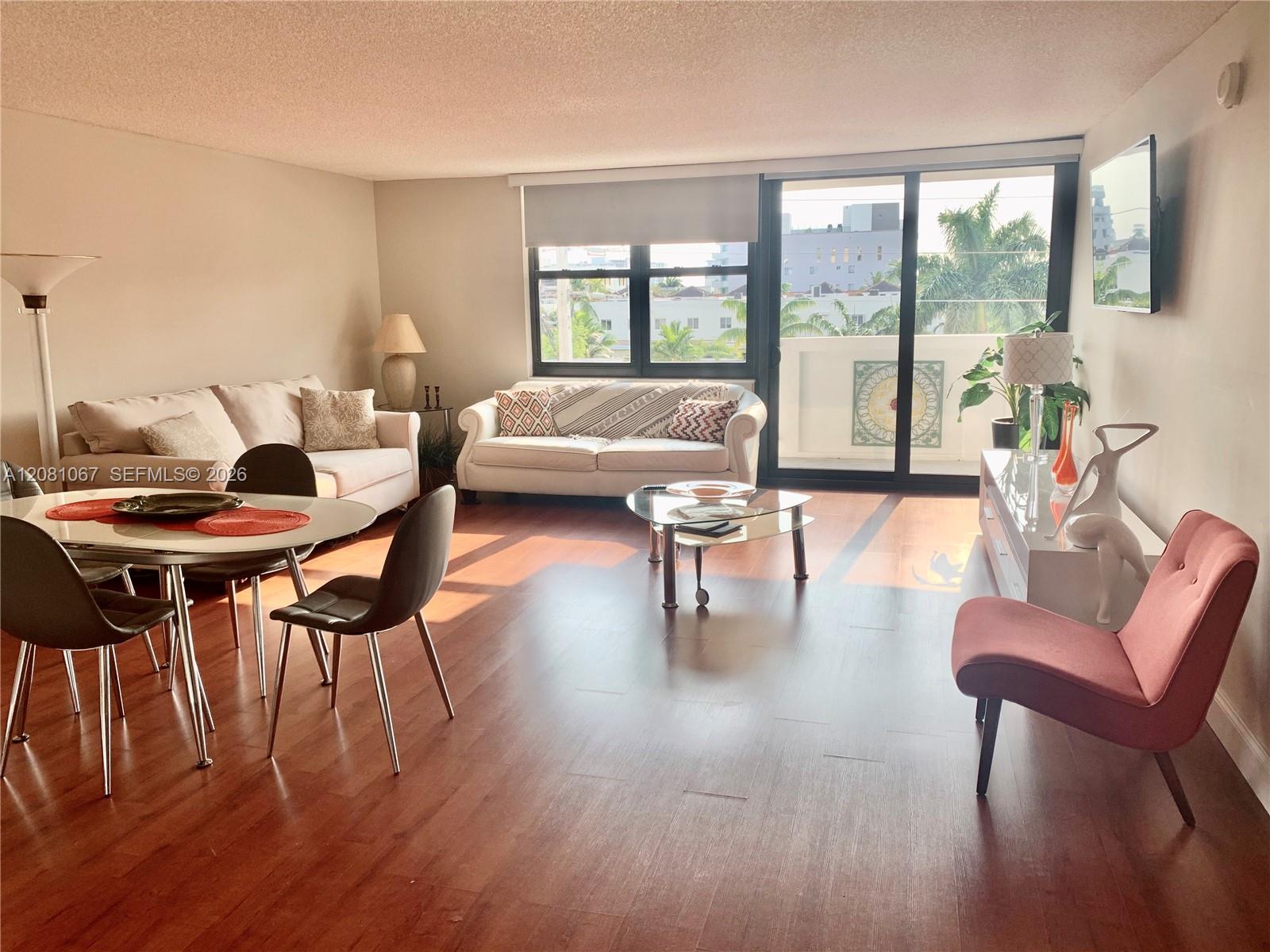 10101 E Bay Harbor Dr # 401 — Photo 2