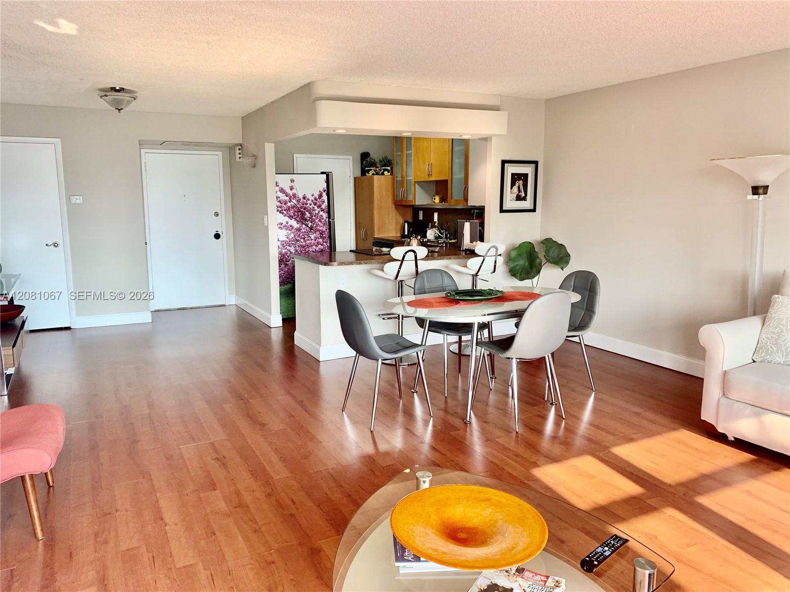 10101 E Bay Harbor Dr # 401 — Photo 3