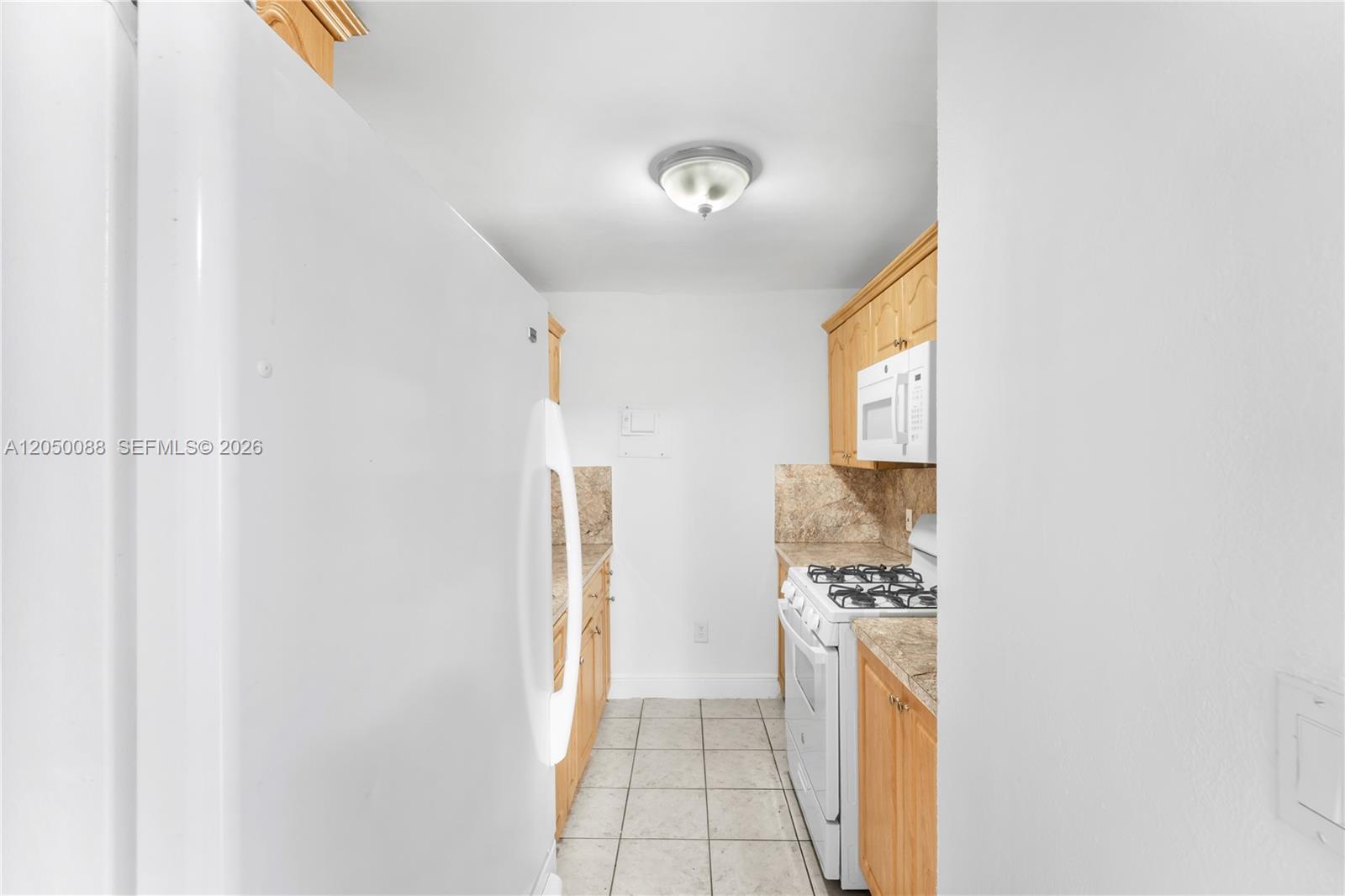 1305 W 53rd St # 420 View 8