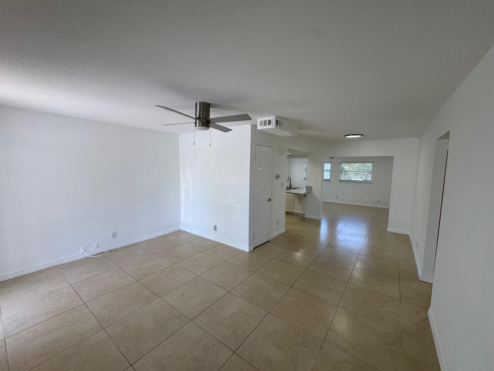 4717 NW 49TH Place — Photo 3
