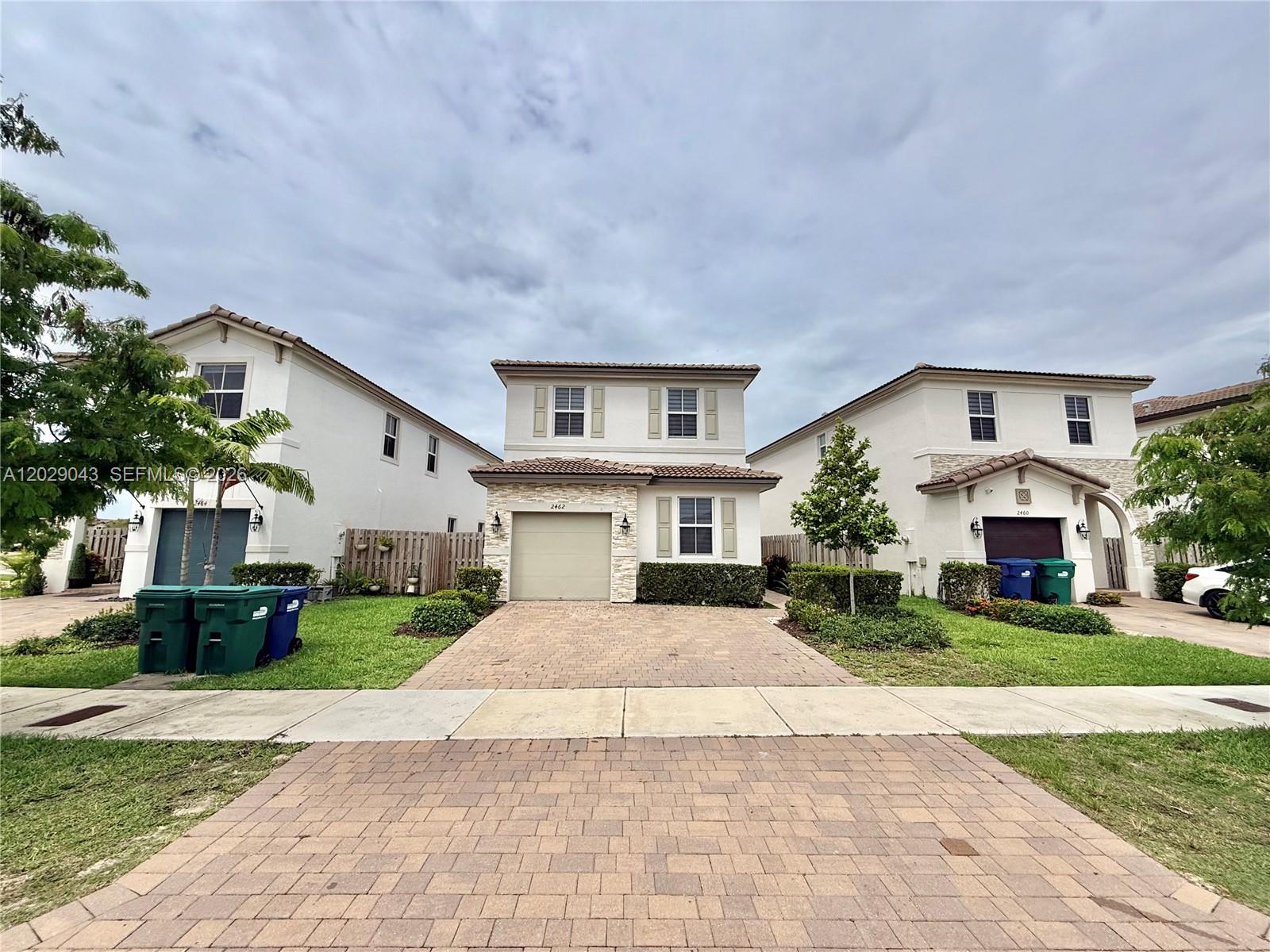 2462 NW 131st Cir, Miami FL 33167