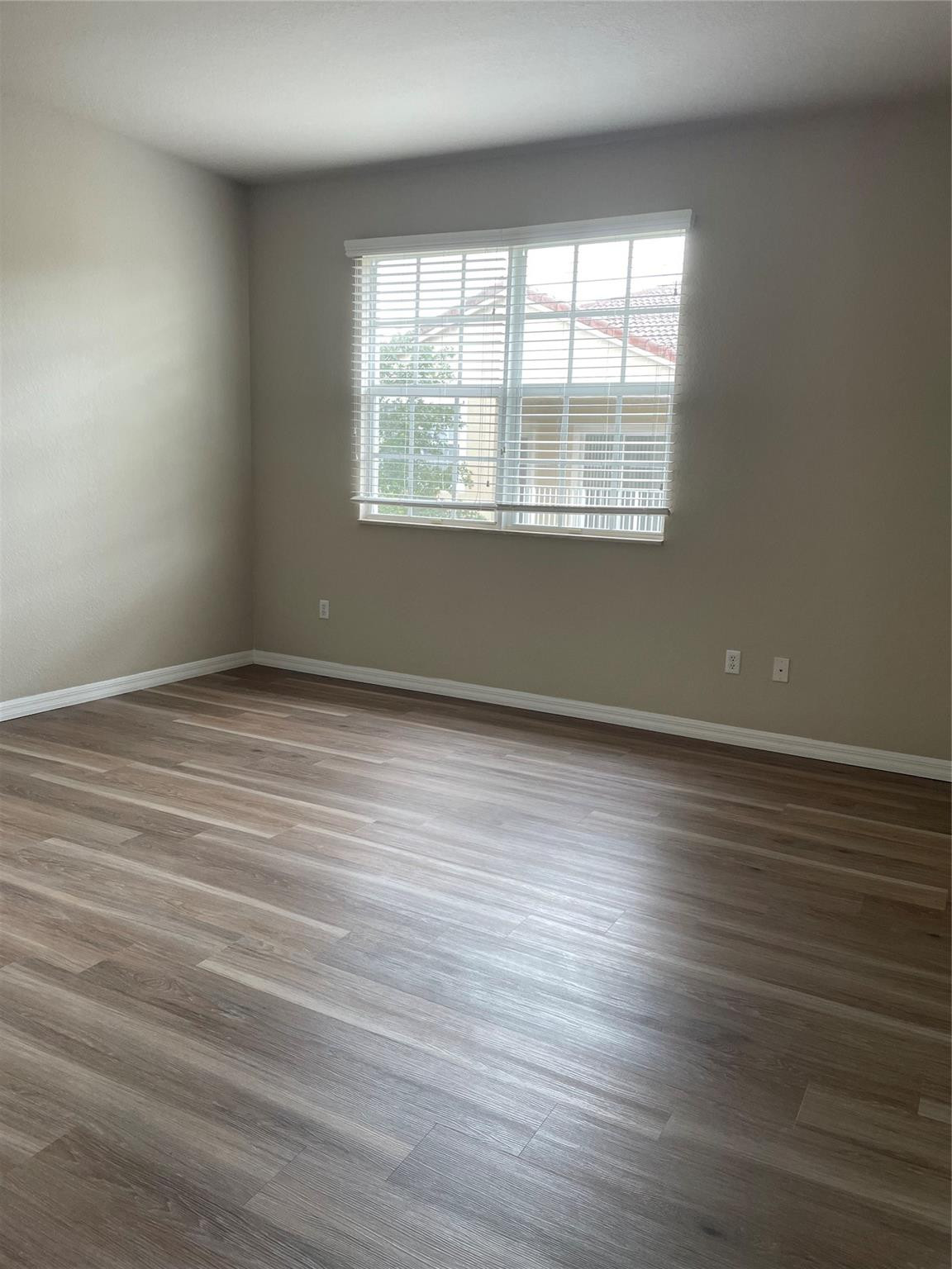 9076 Preston Place — Photo 4