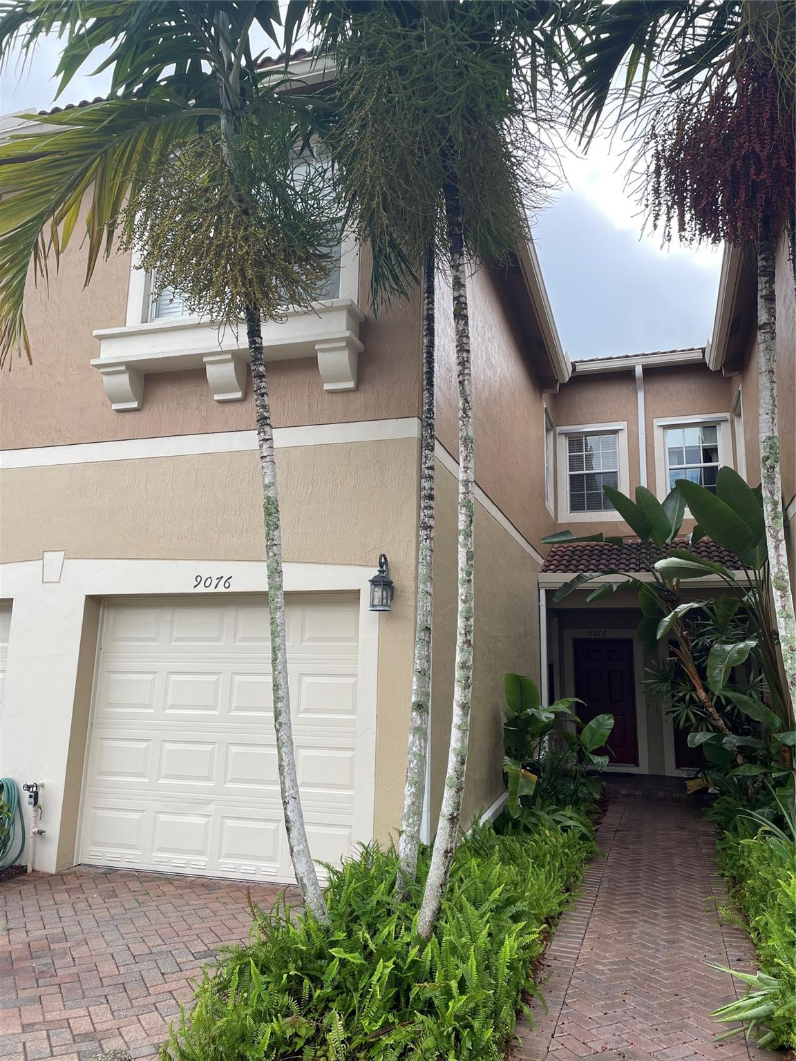 9076 Preston Place, Tamarac FL 33321