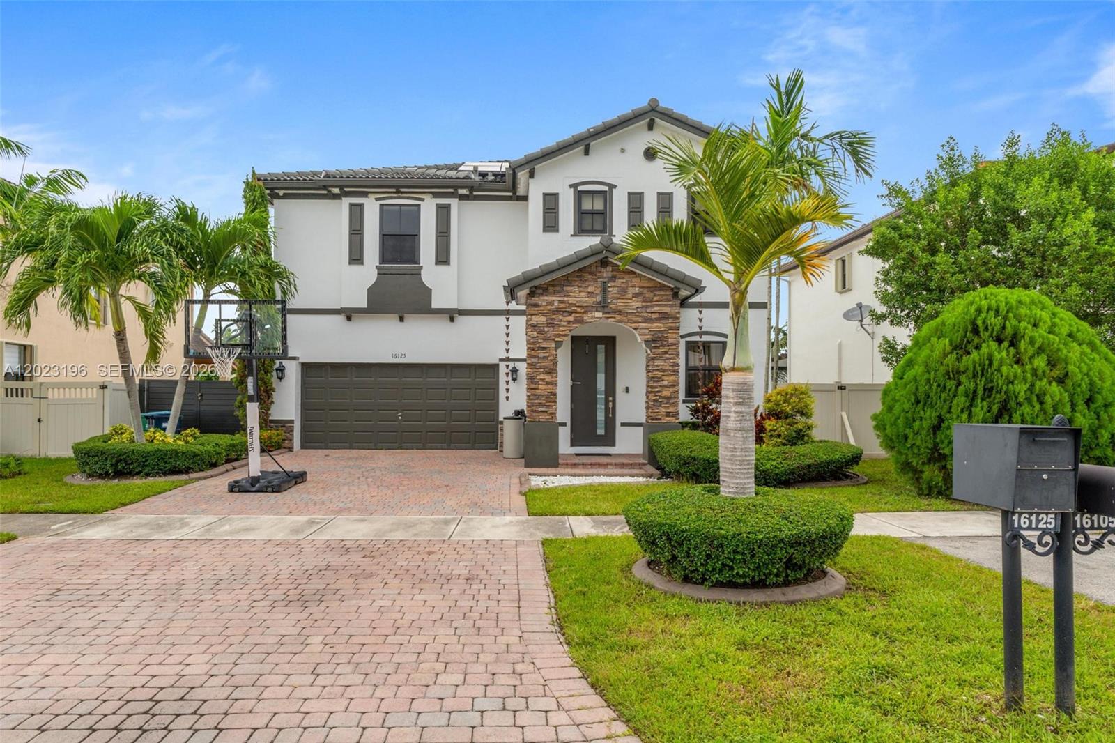 16125 SW 65th Ln, Miami FL 33193
