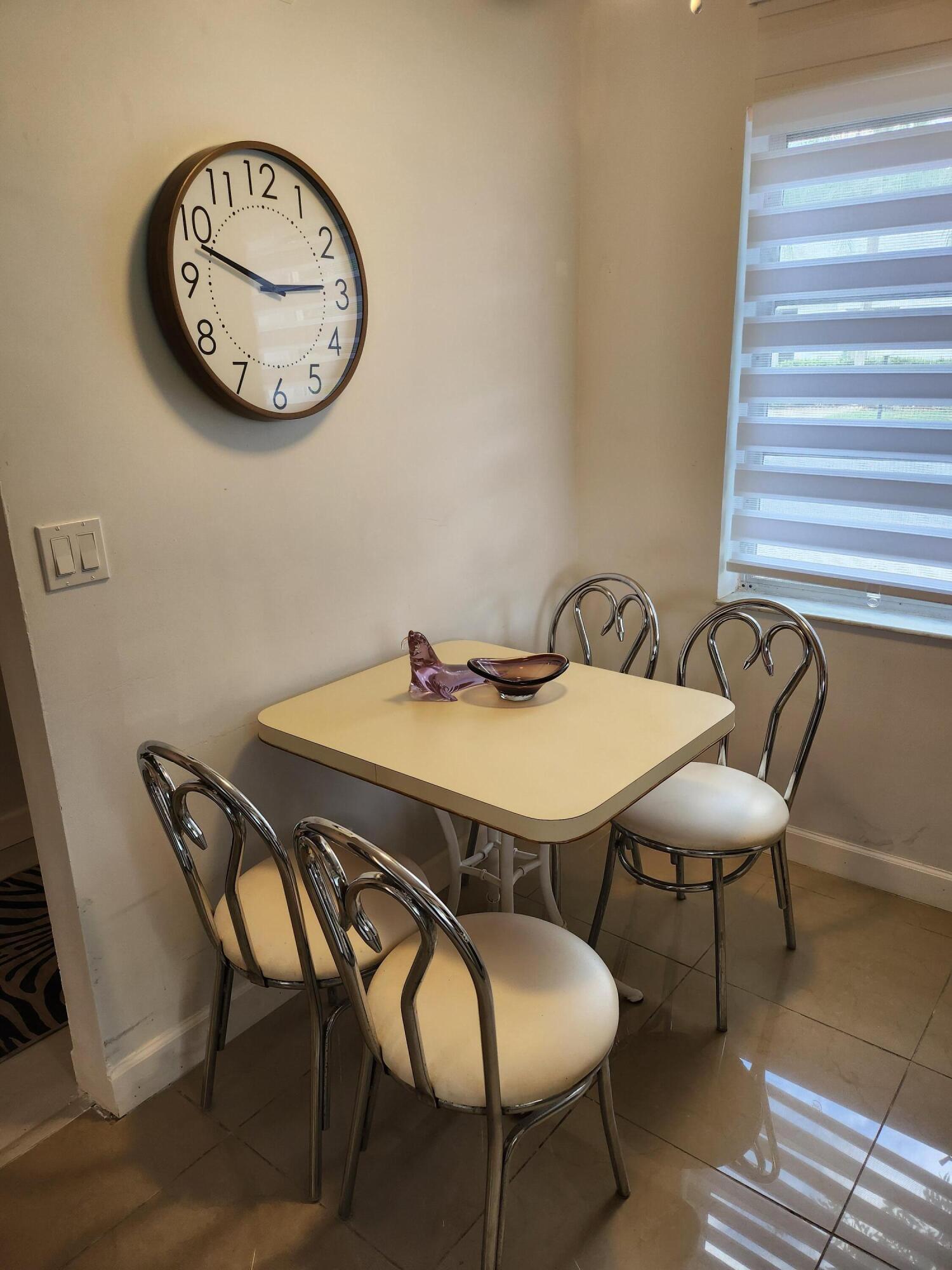 8934 SUNNYWOOD Place — Photo 5