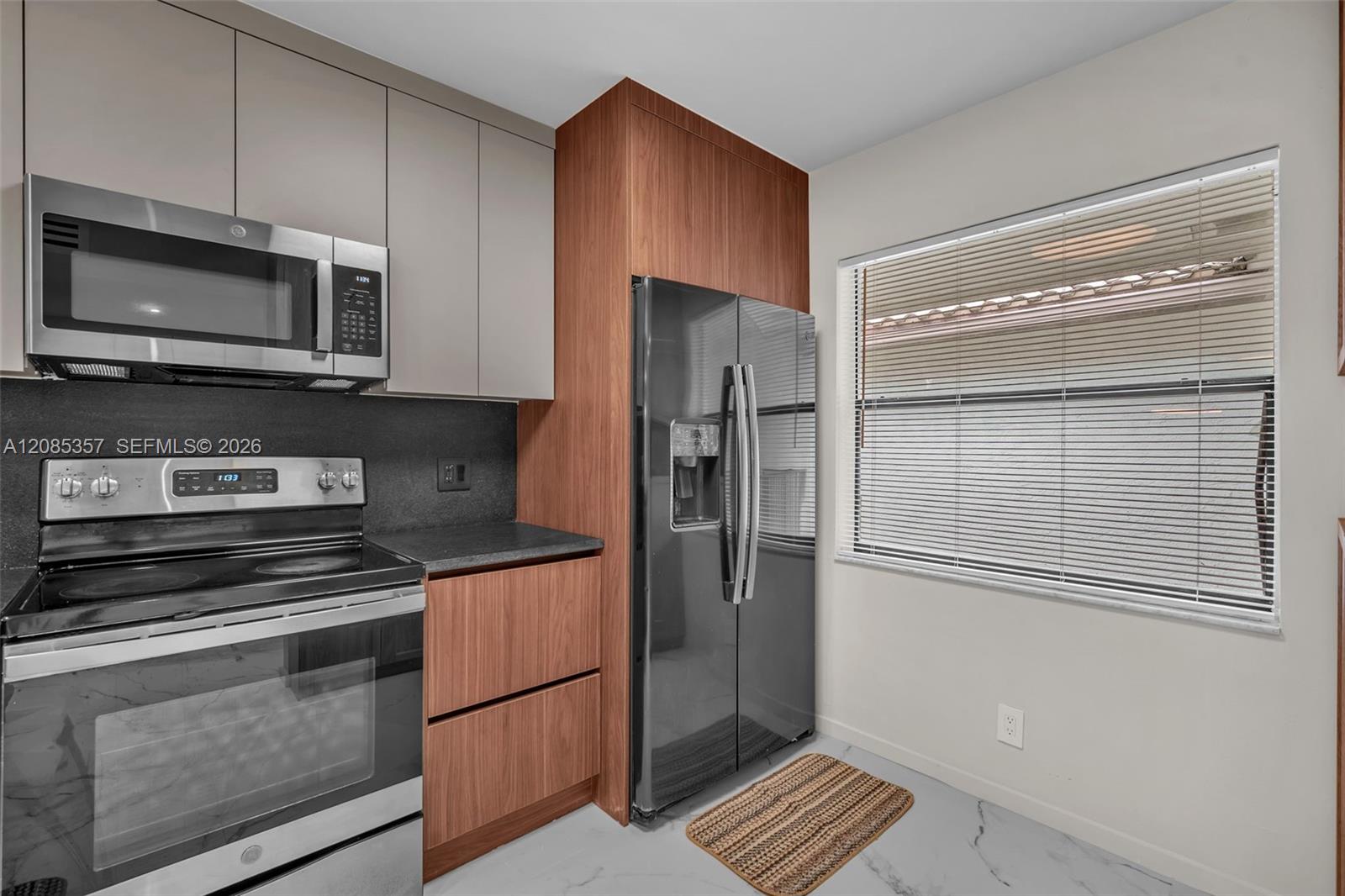 11158 W Sample Rd # 11158 — Photo 3