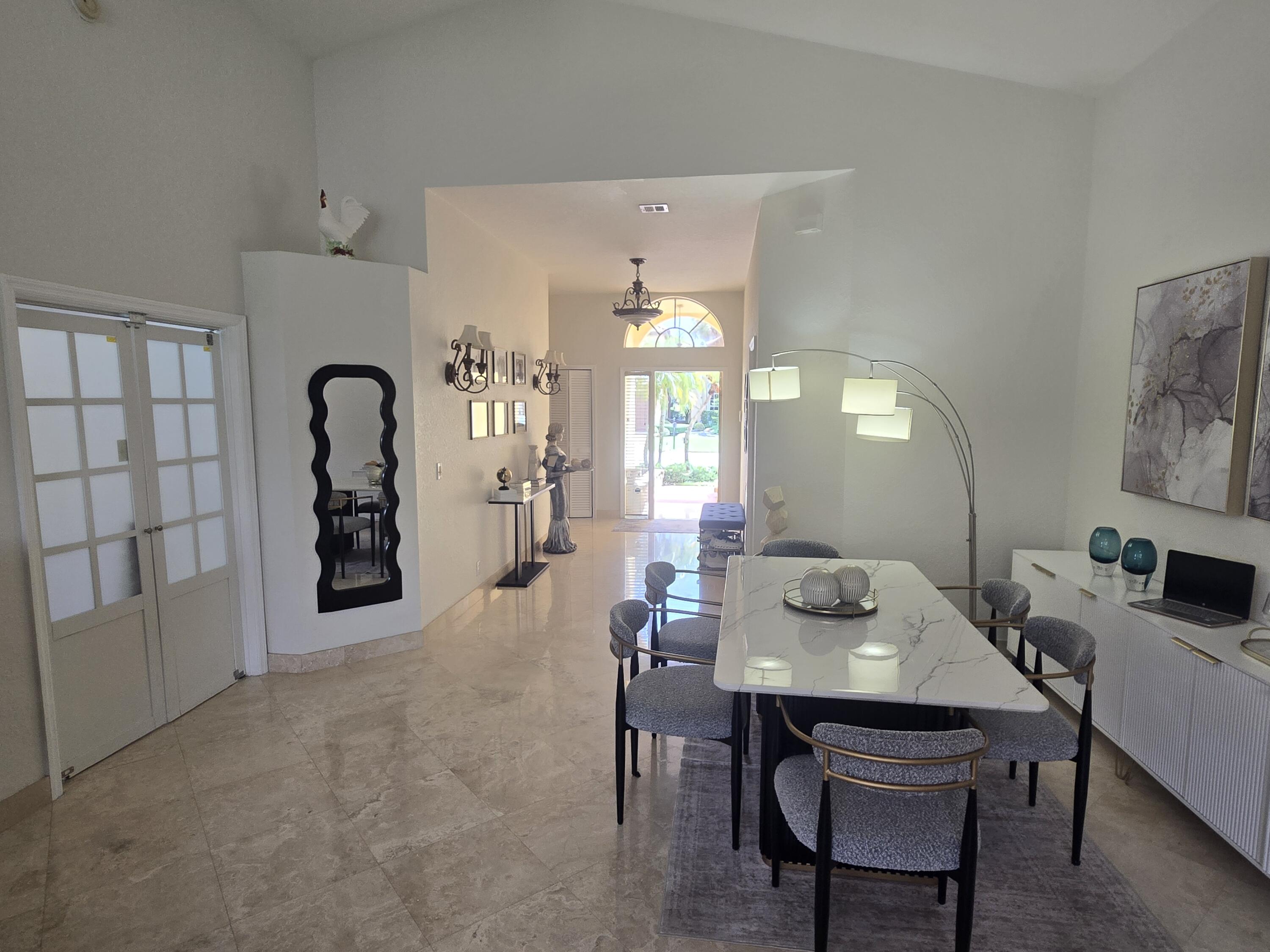 22112 ALTONA Drive — Photo 5