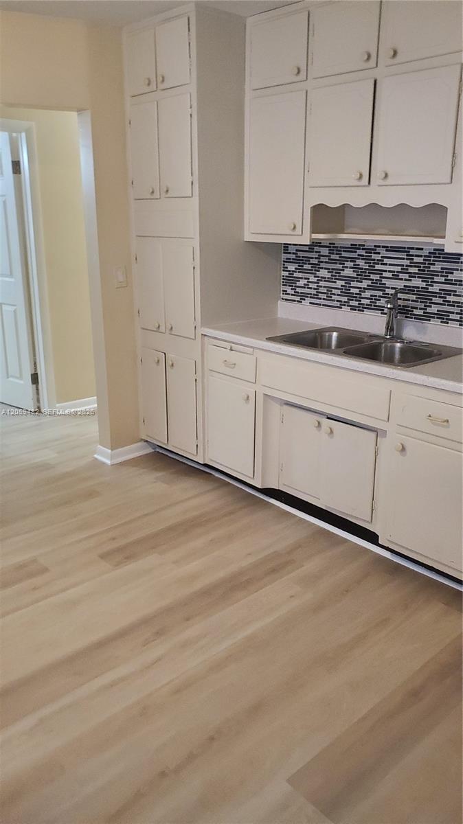 619 N D St — Photo 3