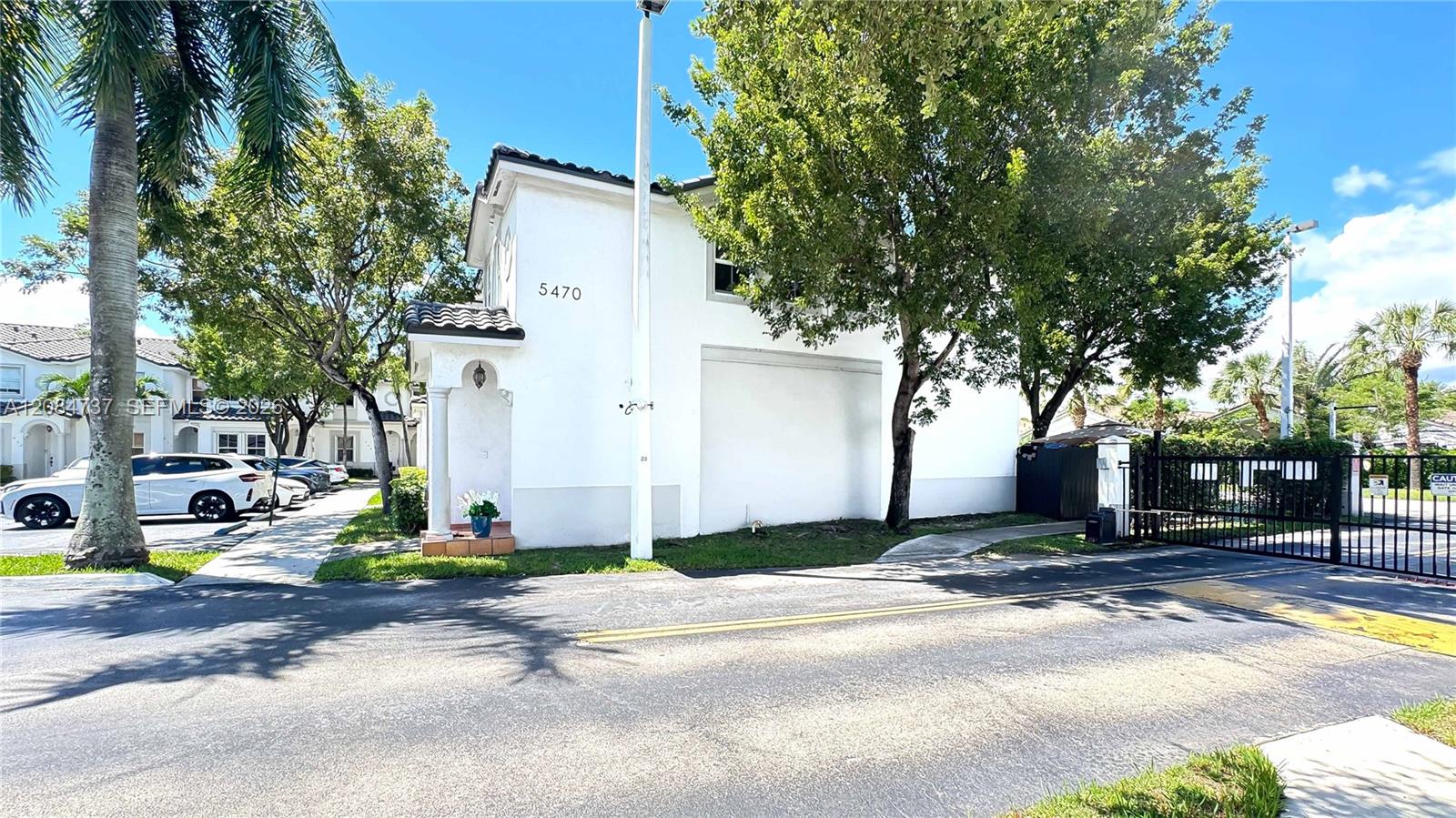 5470 NW 107th Ave # 801 — Photo 4