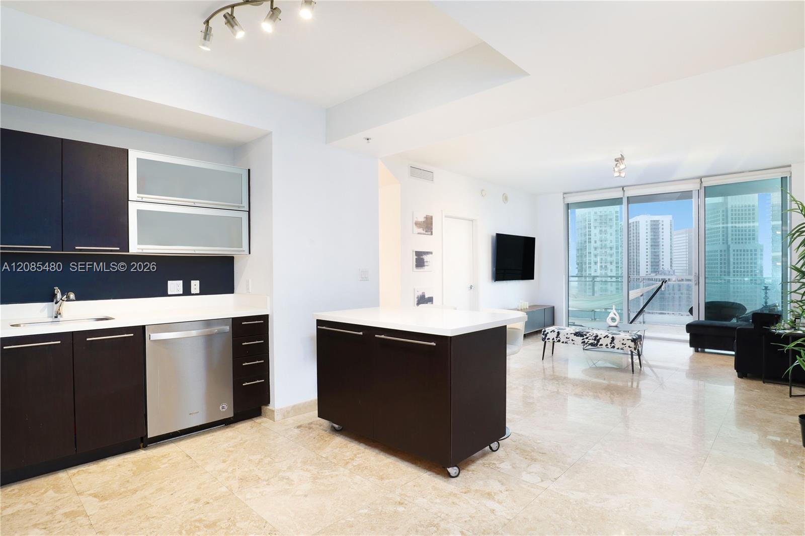90 SW 3rd St # 3002 — Photo 2