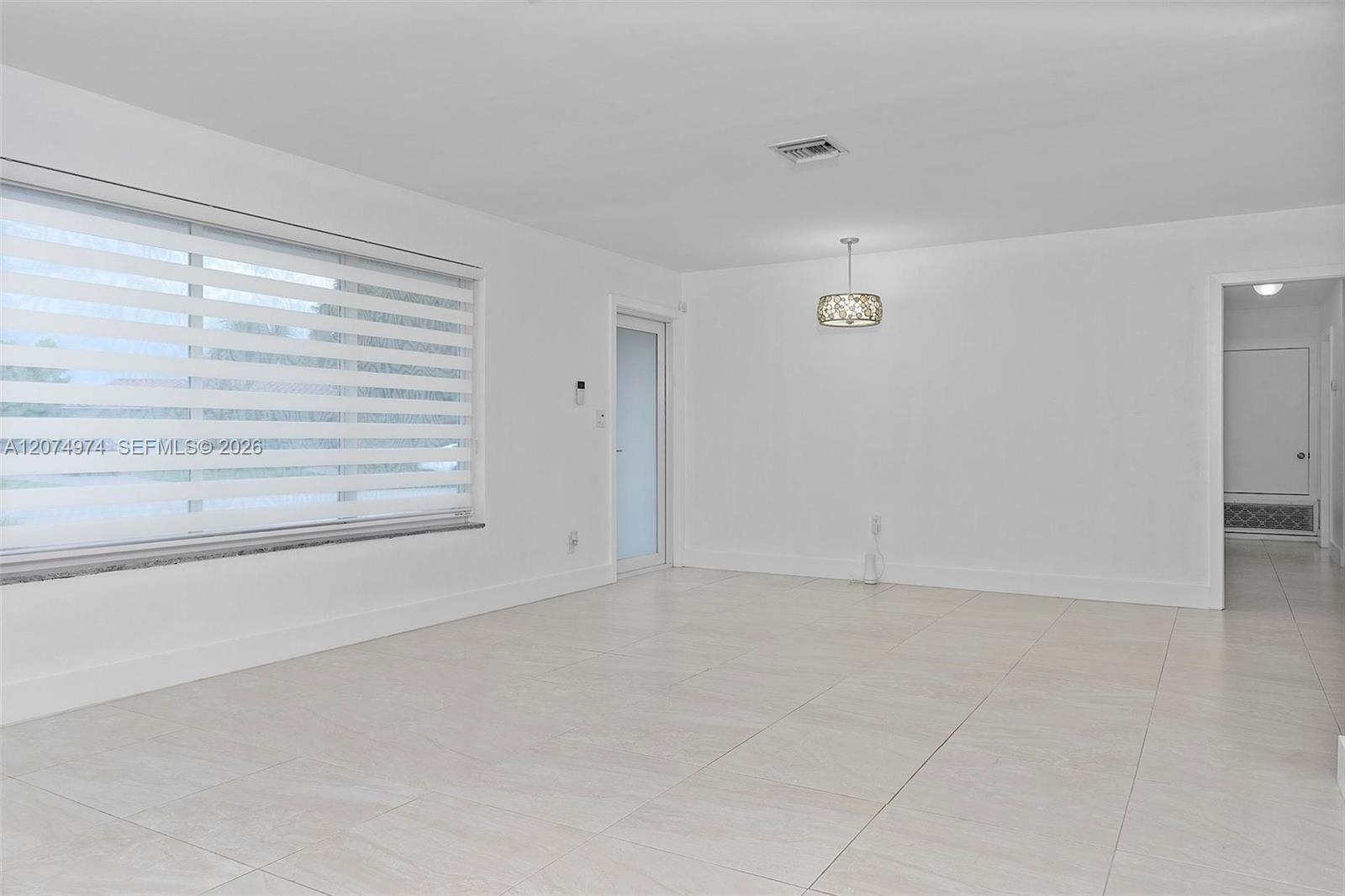 6305 SW 93rd Pl # 6305 — Photo 4