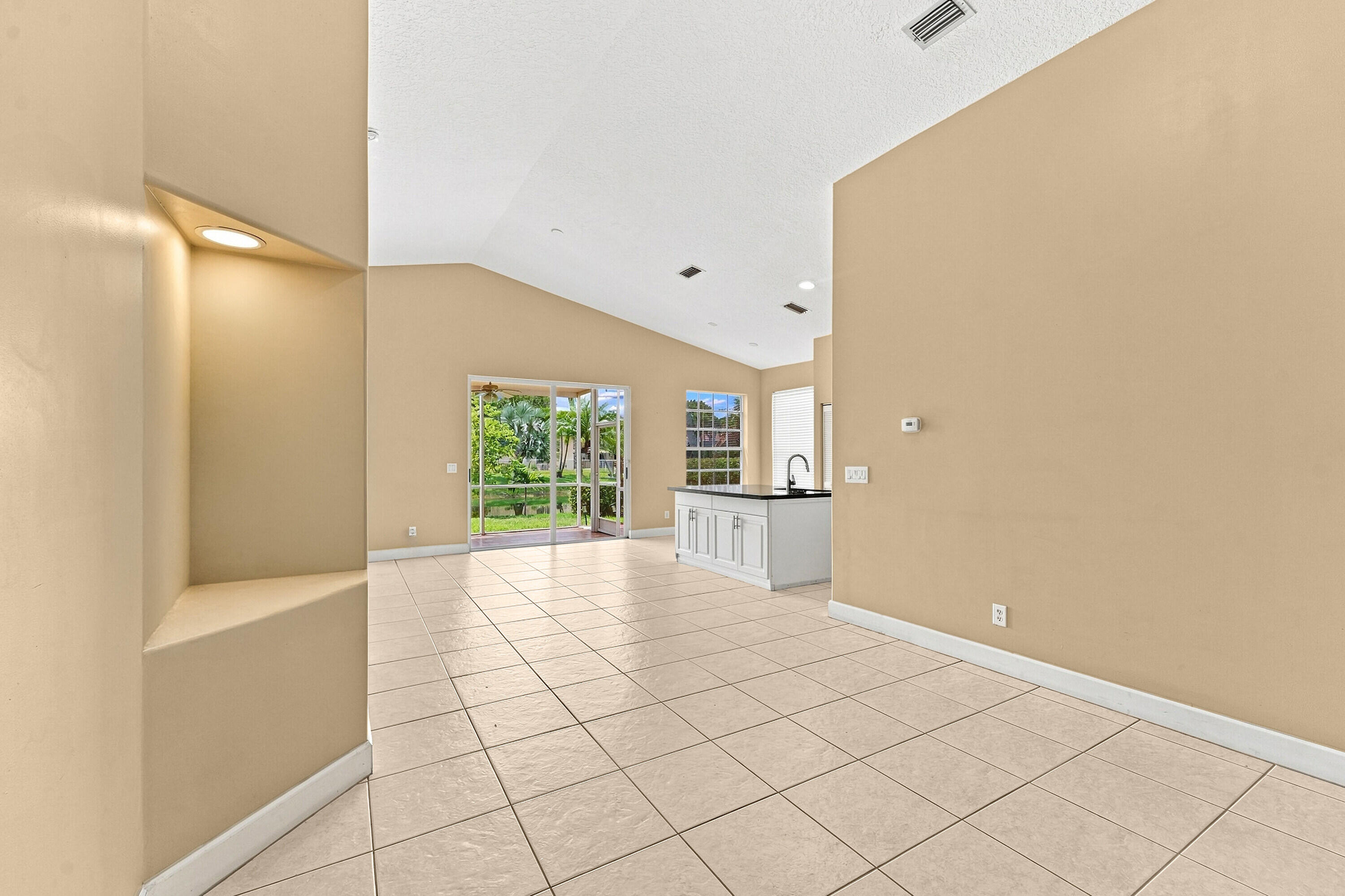 12376 NW 53RD Street — Photo 5