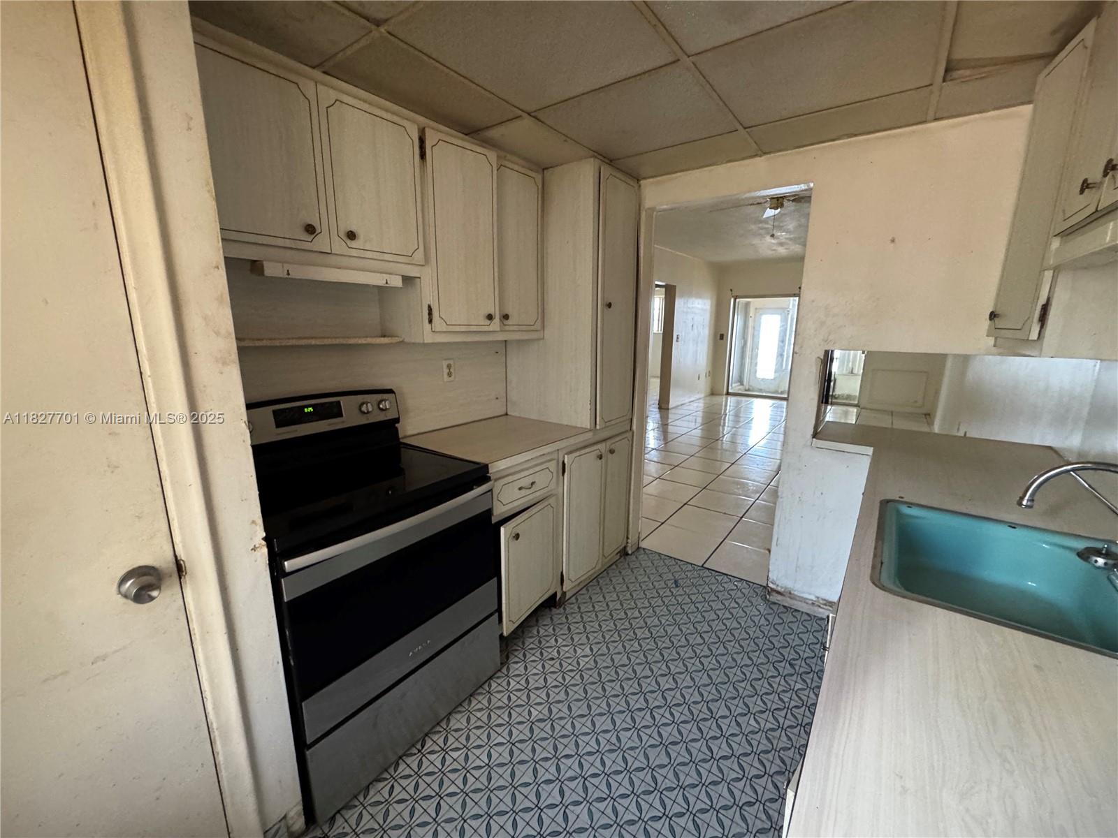 270 NE 191st St # 108 — Photo 2