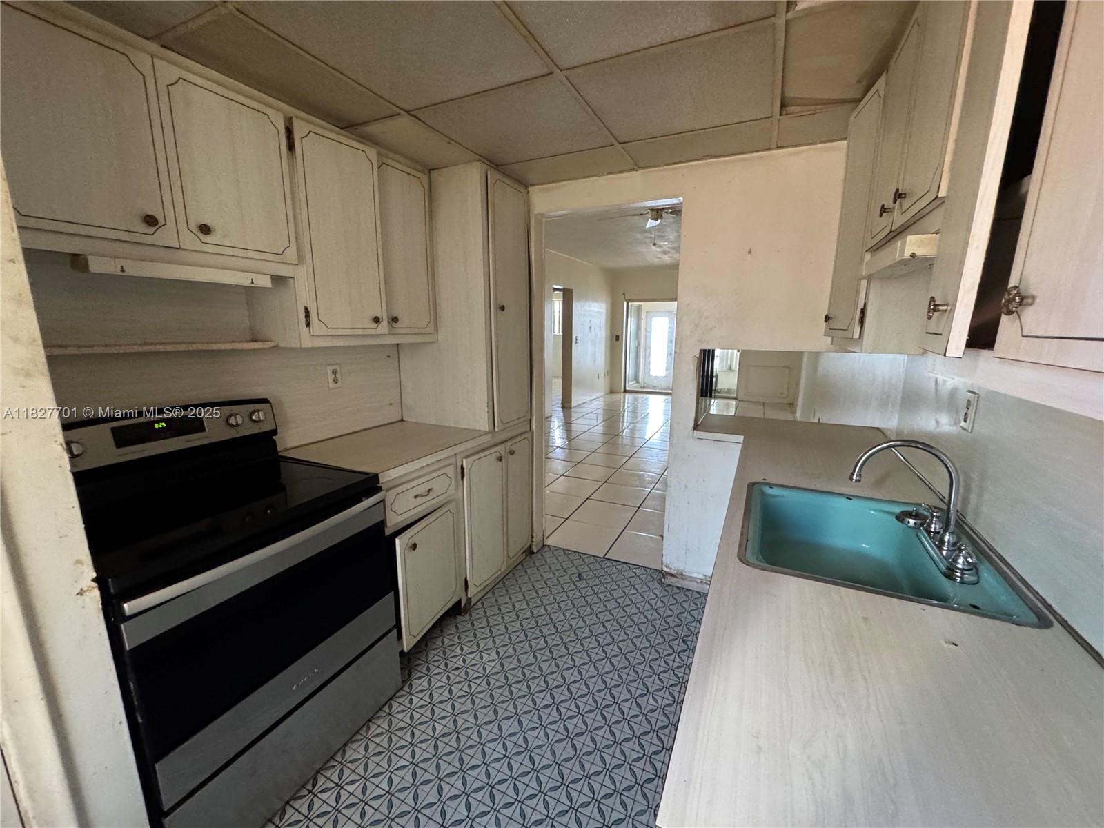 270 NE 191st St # 108 — Photo 3