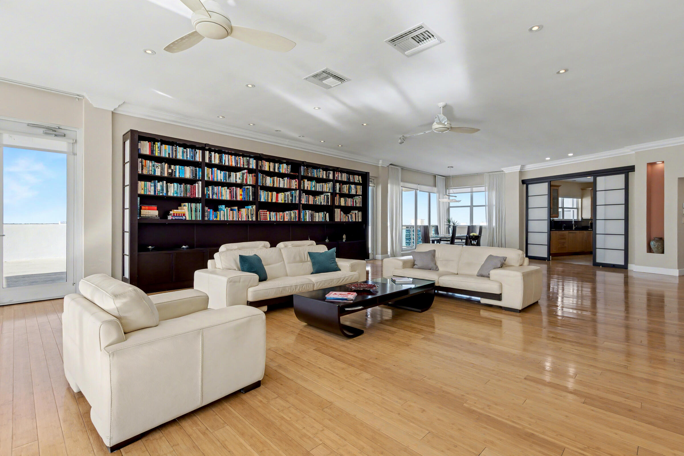 3430 Galt Ocean Drive — Photo 3