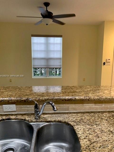 242 SW 7th Ct # 242 — Photo 5