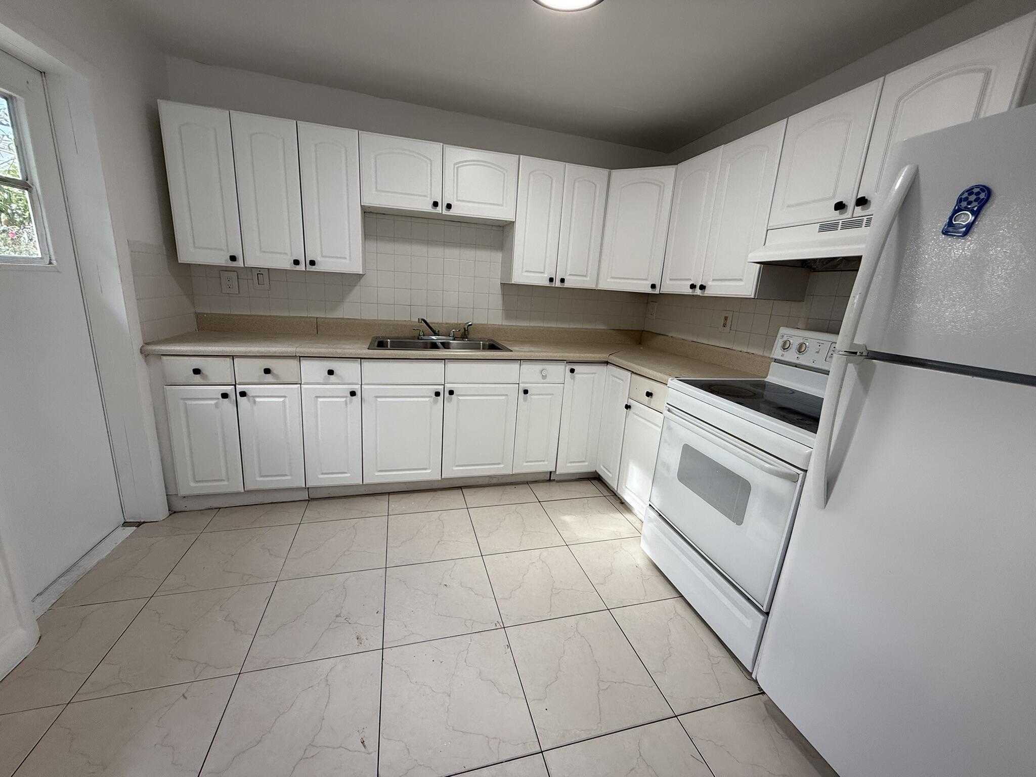 3705 SW 13th Court # 5, Fort Lauderdale FL 33312
