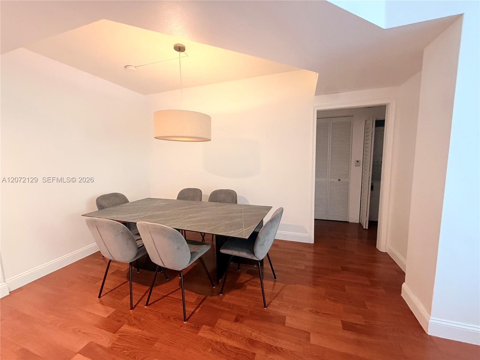 2775 NE 187th St # 313 — Photo 3