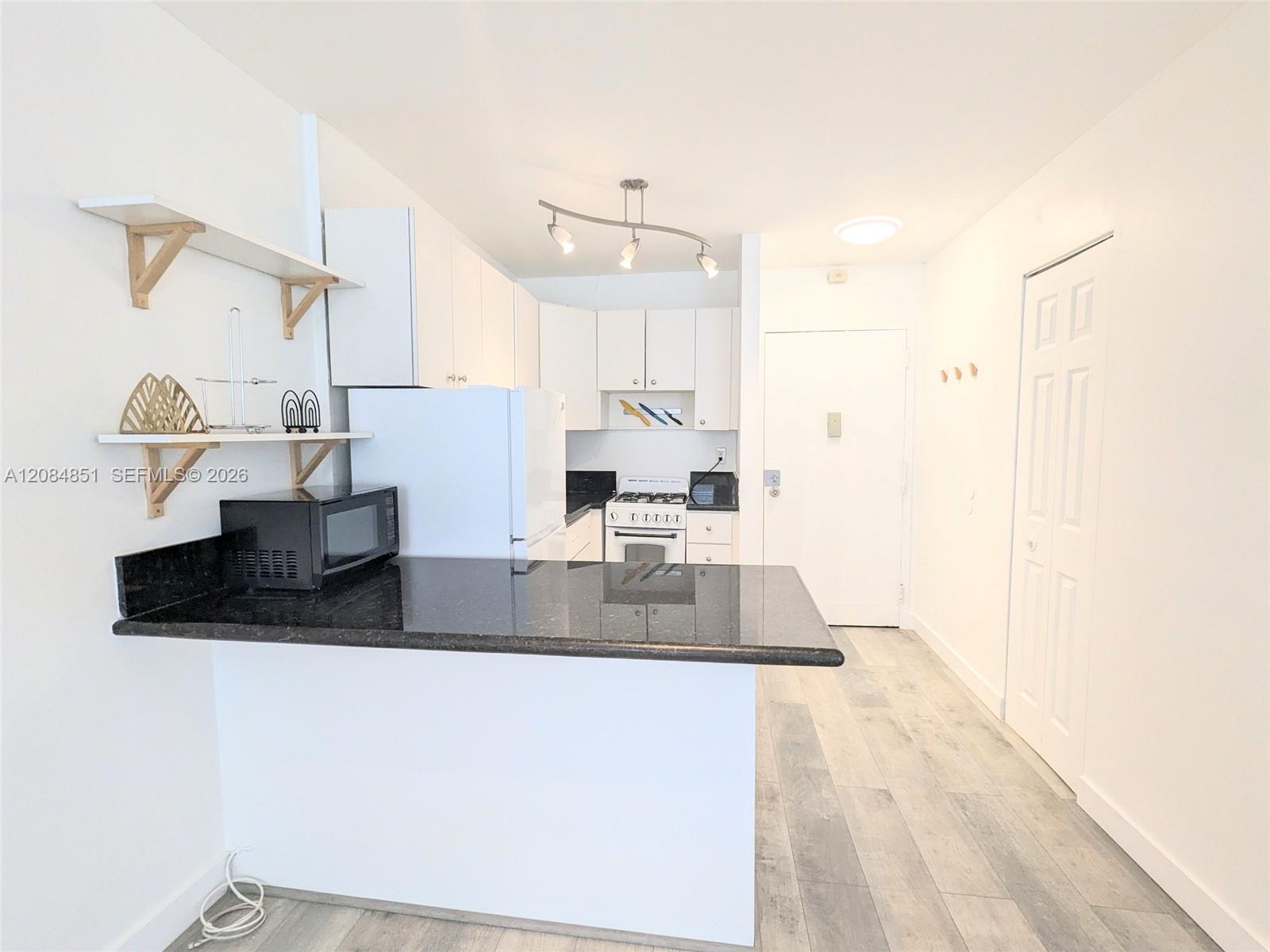 710 Washington Ave # 322 — Photo 5