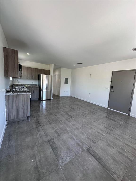 165 NW 39th St # 3 — Photo 3