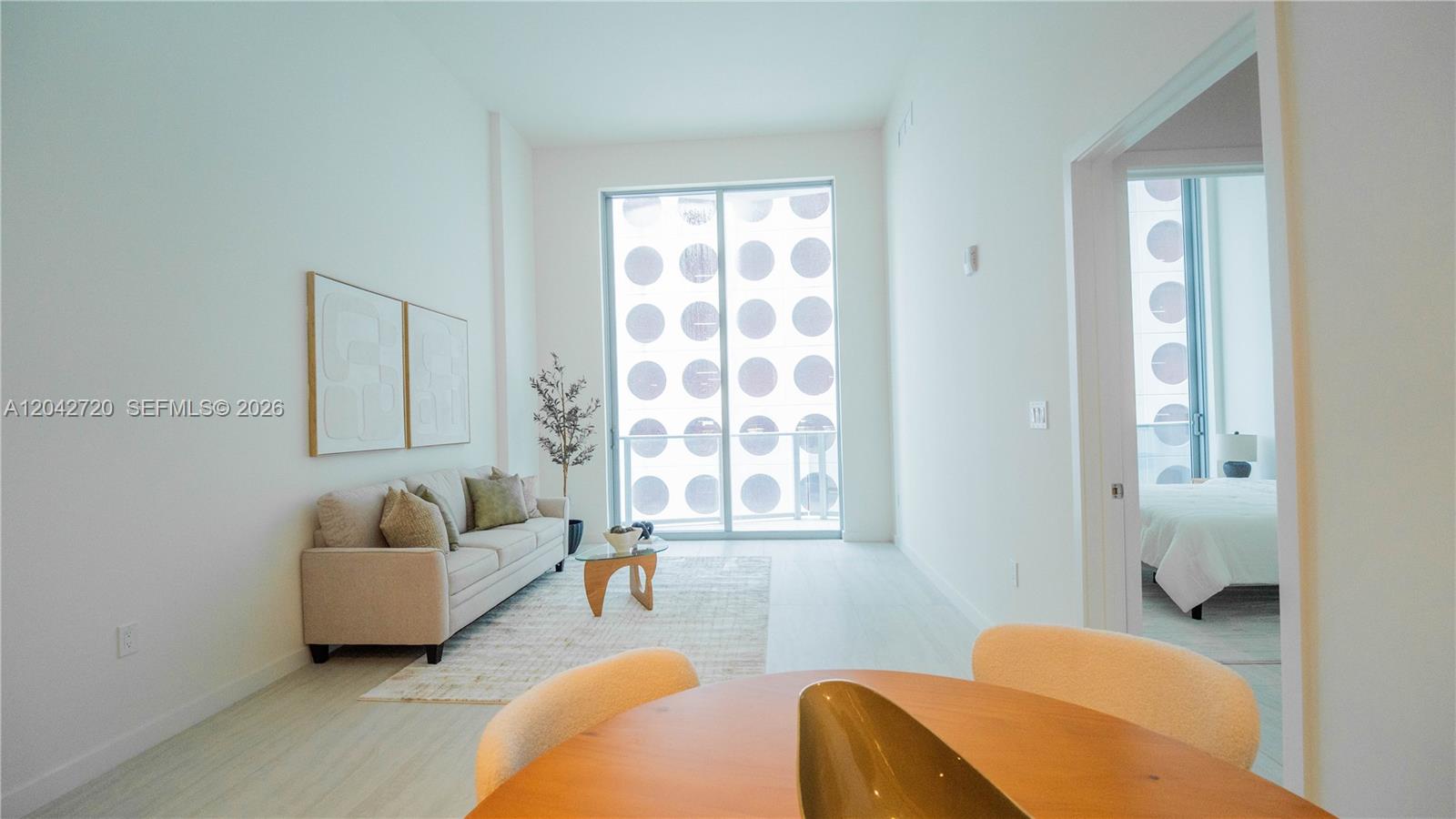 77 SE 5th St # 311, Miami FL 33131