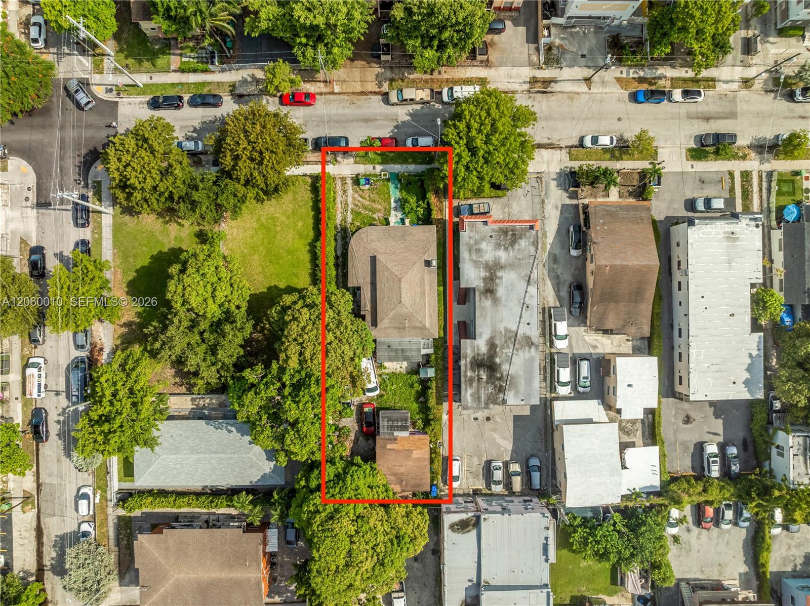 1121 NW 5th St, Miami FL 33128