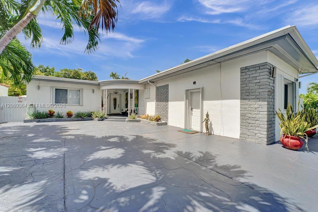 1750 71st St View 8