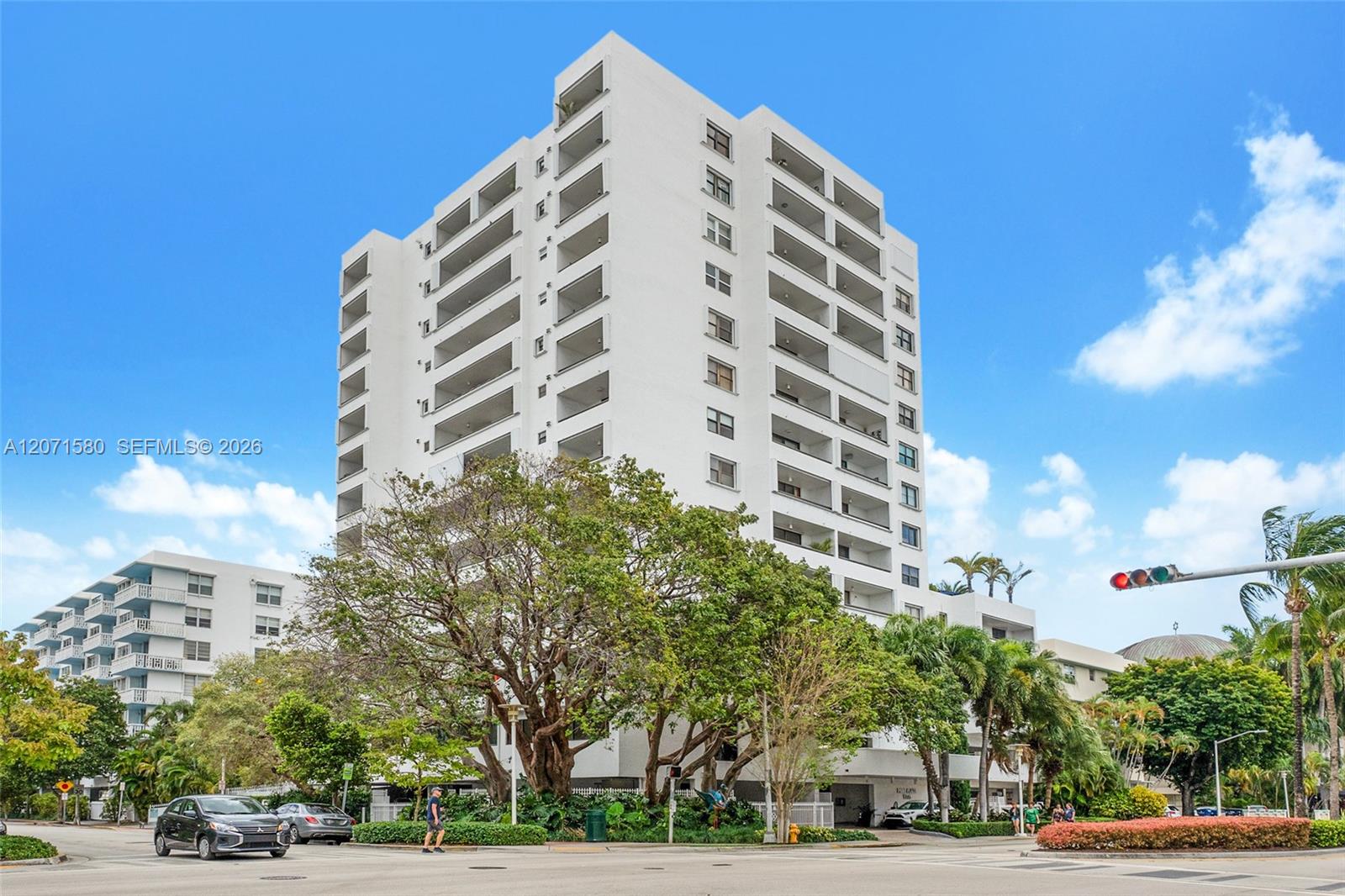 1775 Washington Ave # 5D View 3