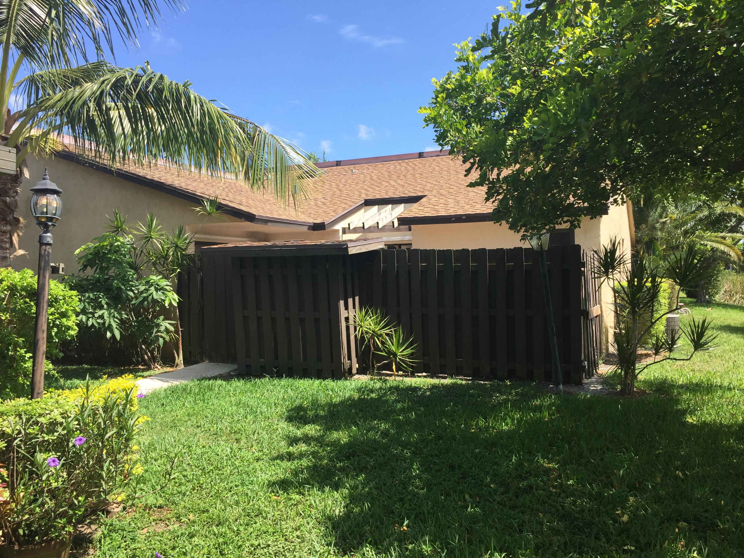 3602 WATERVIEW Circle, Palm Springs FL 33461