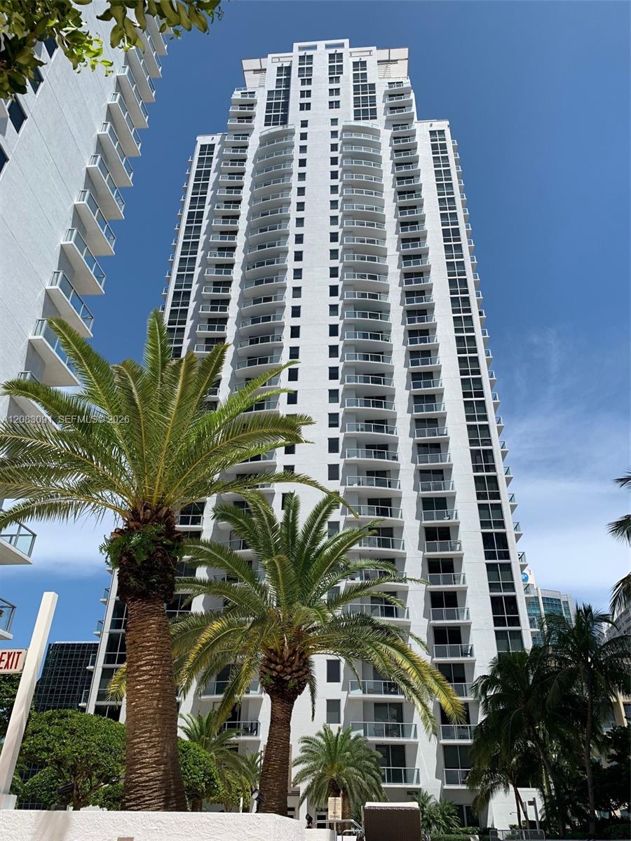 1060 Brickell Ave # 1713, Miami FL 33131