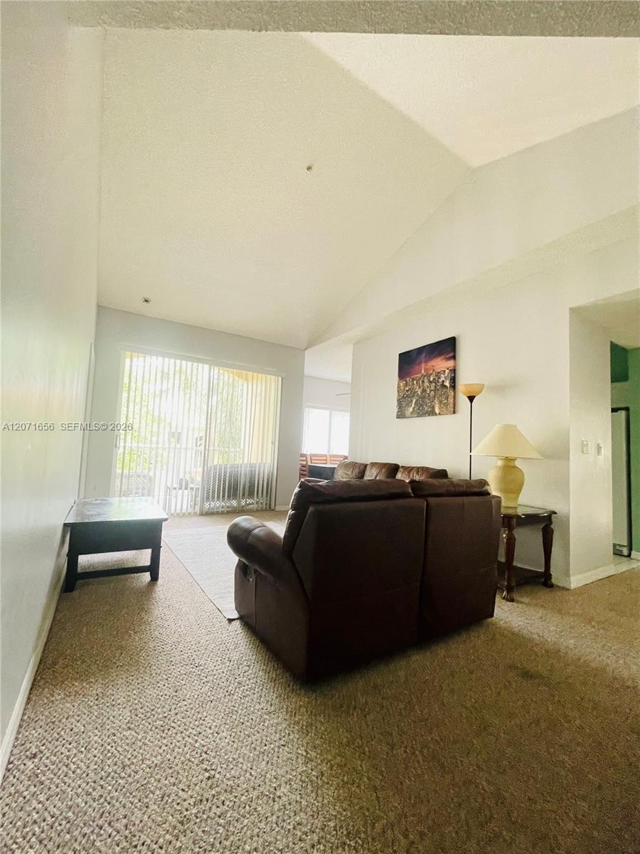 7085 Nova Dr # 318 — Photo 4