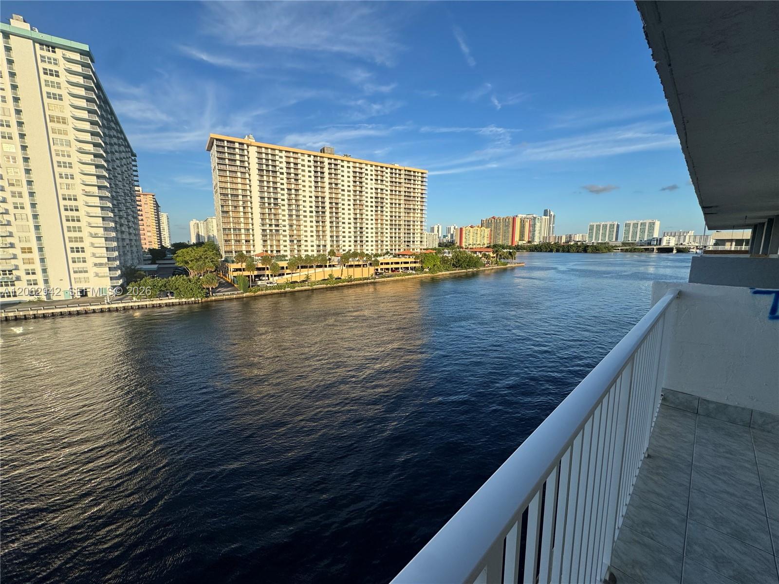 4000 NE 170th St # 606, North Miami Beach FL 33160