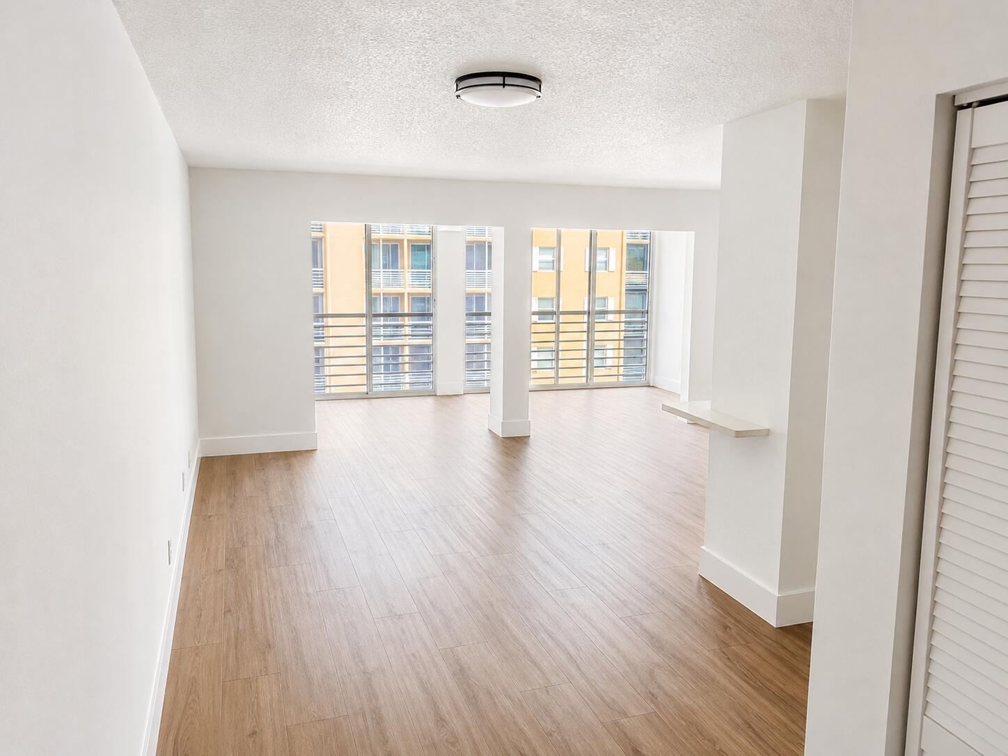 308 Golfview Road # 405 — Photo 5