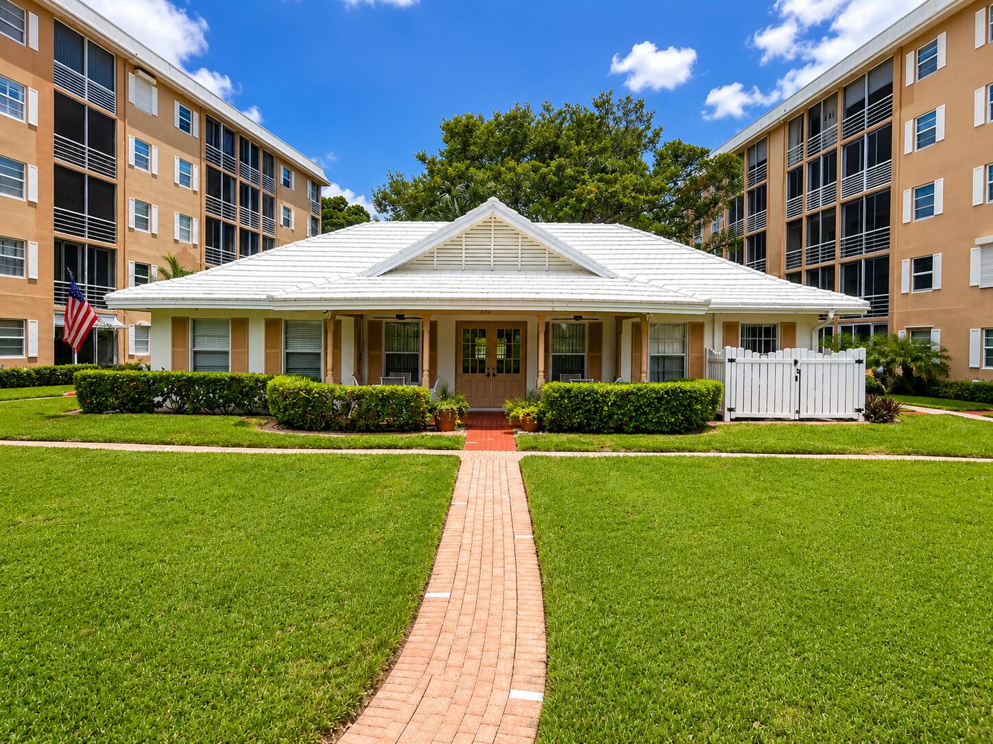 308 Golfview Road # 405 — Photo 4