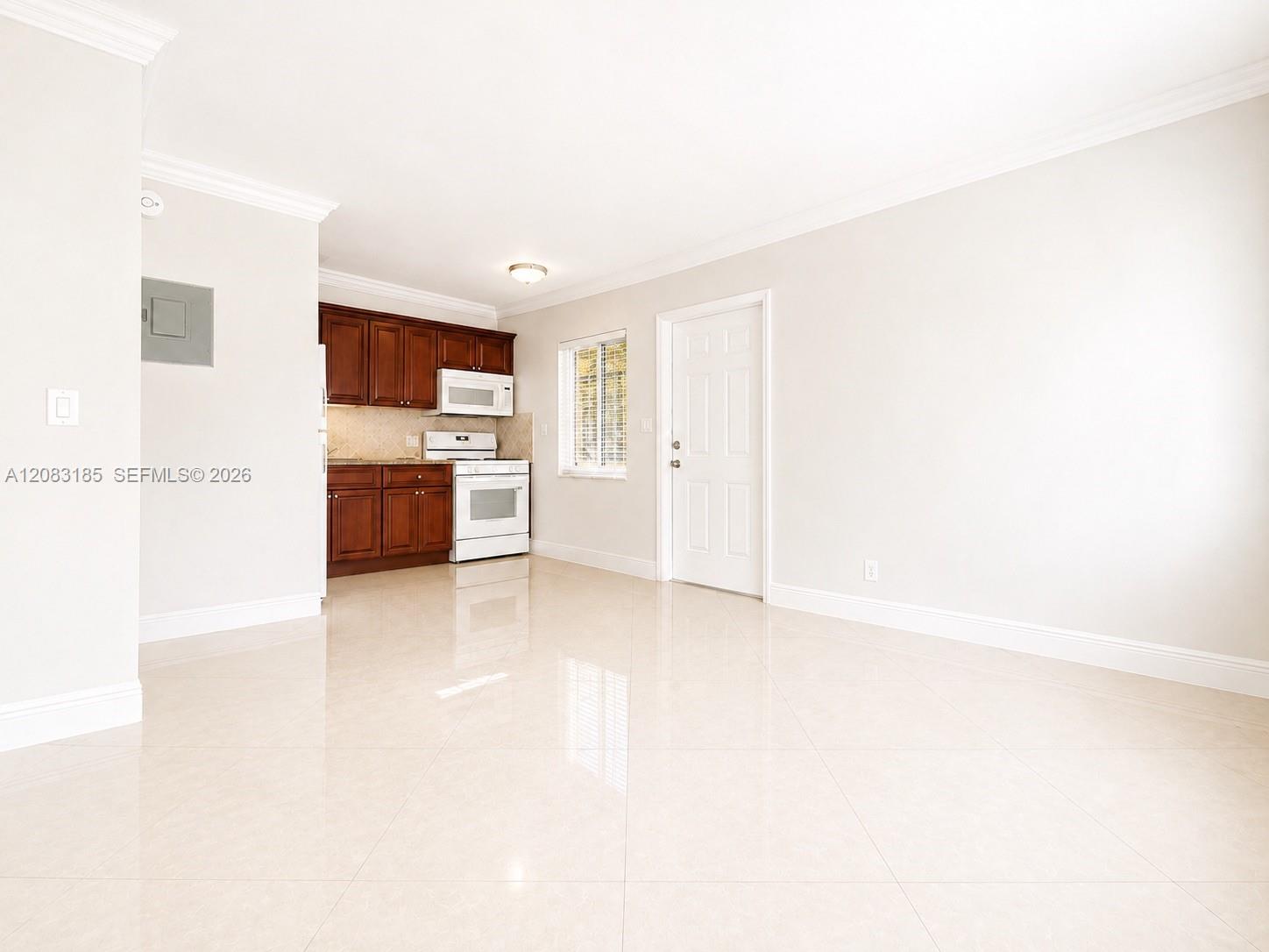 2901 Middle River Dr # 5 — Photo 3