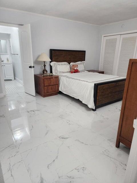 33xx SW 16TH Street # R — Photo 3