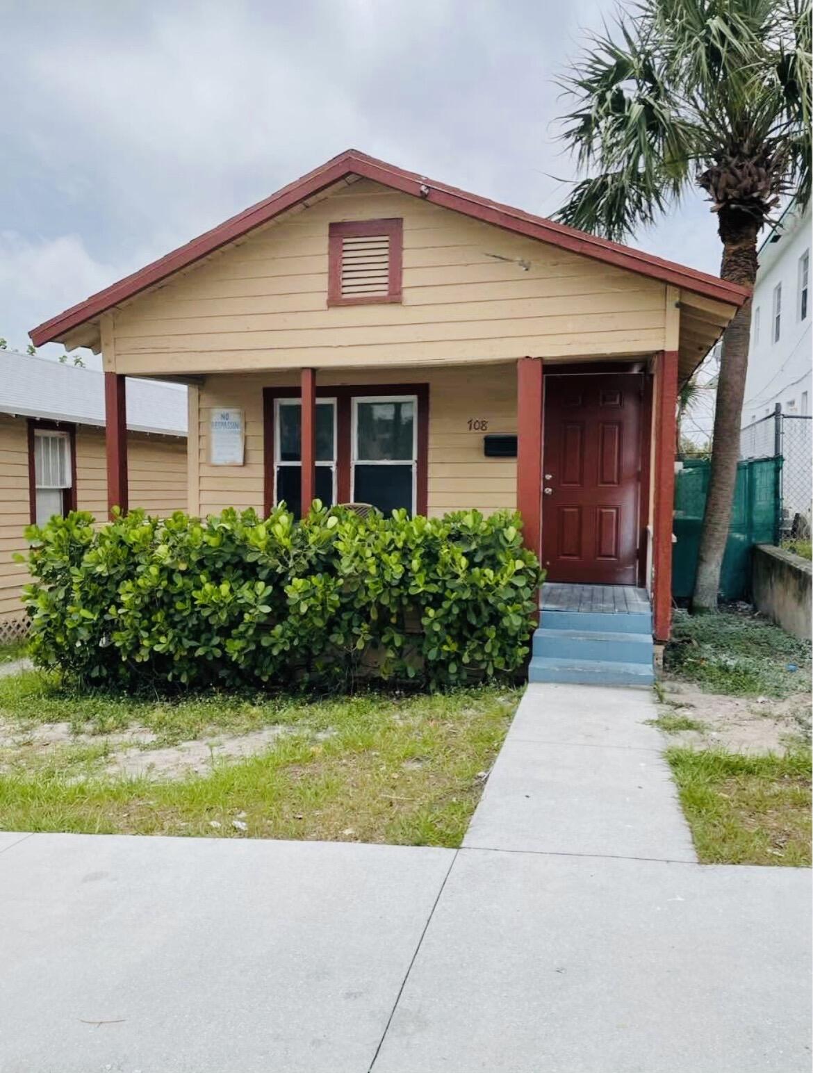 706 7th Street, West Palm Beach FL 33401