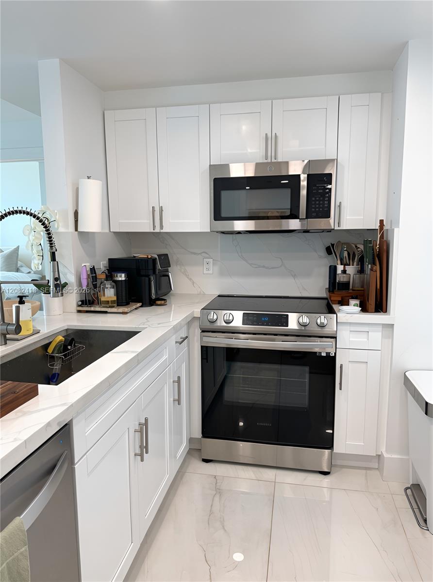 1250 S Miami Ave # 2405 — Photo 3